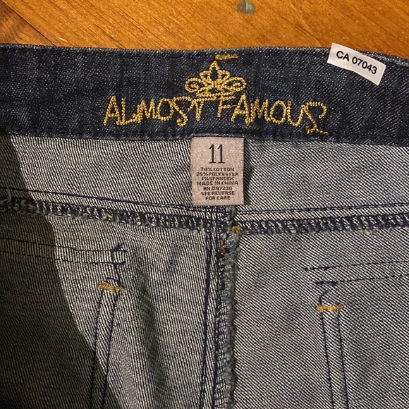 Almost Famous Women’s Jeans - Picture 3 of 11
